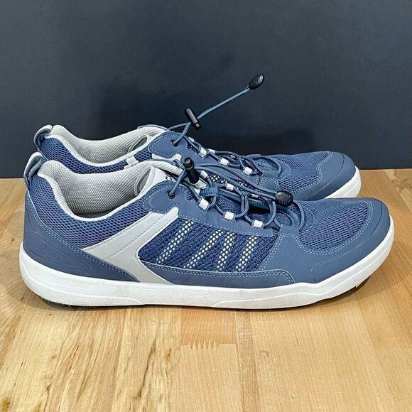 ECCO AQUA SPORT Active/Watershoe. Navy. Size 13/13.5